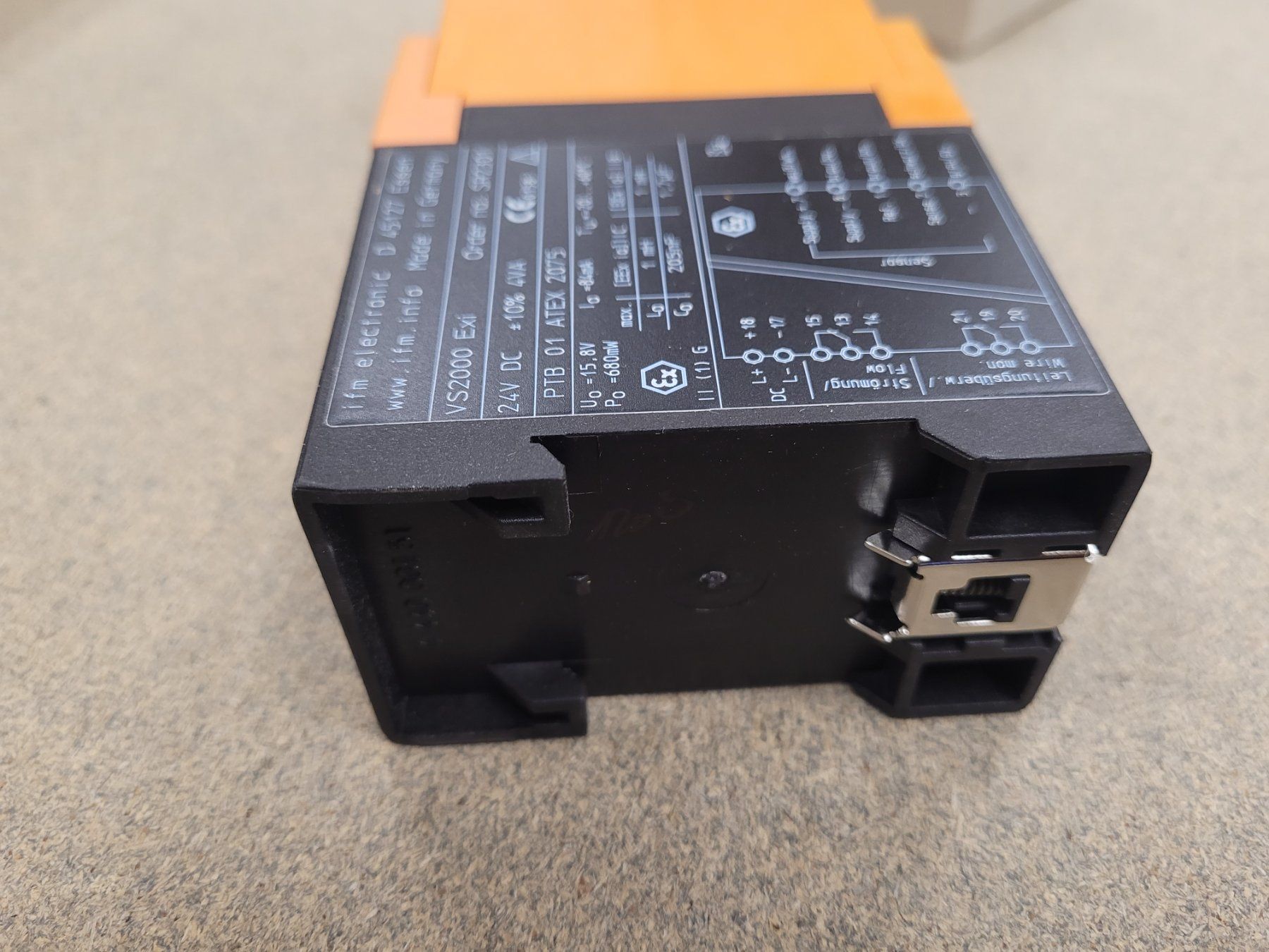 Componenti elettronici: IFM Electronic VS2000 Exi SR2301 Strömungswächter Gerät – Usato da Vitznau venduto da Vitznau84 3