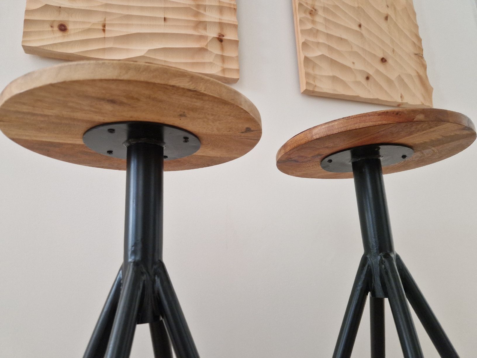 Sgabelli: 2 Barhocker Holz Metall – Usato da Frauenfeld venduto da EllenRiesterer 1