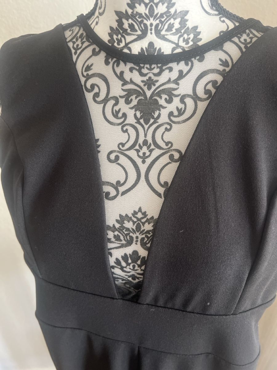 Wal G. Tute: Jumpsuit schwarz mit Spitzeneinsatz – Nuovo (secondo la descrizione) da Winterthur venduto da tan_f66m 1