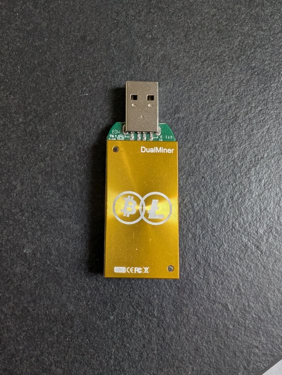 Bitcoin Merch - DualMiner USB 2 ASIC Miner BTC LTC DOGE Gold (Gebraucht ...
