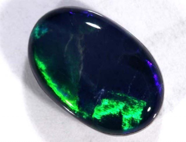 Pietre preziose: Australische Opal Dublette 2.50cts. – Nuovo (secondo la descrizione) da Bern venduto da Grindelwaldaus