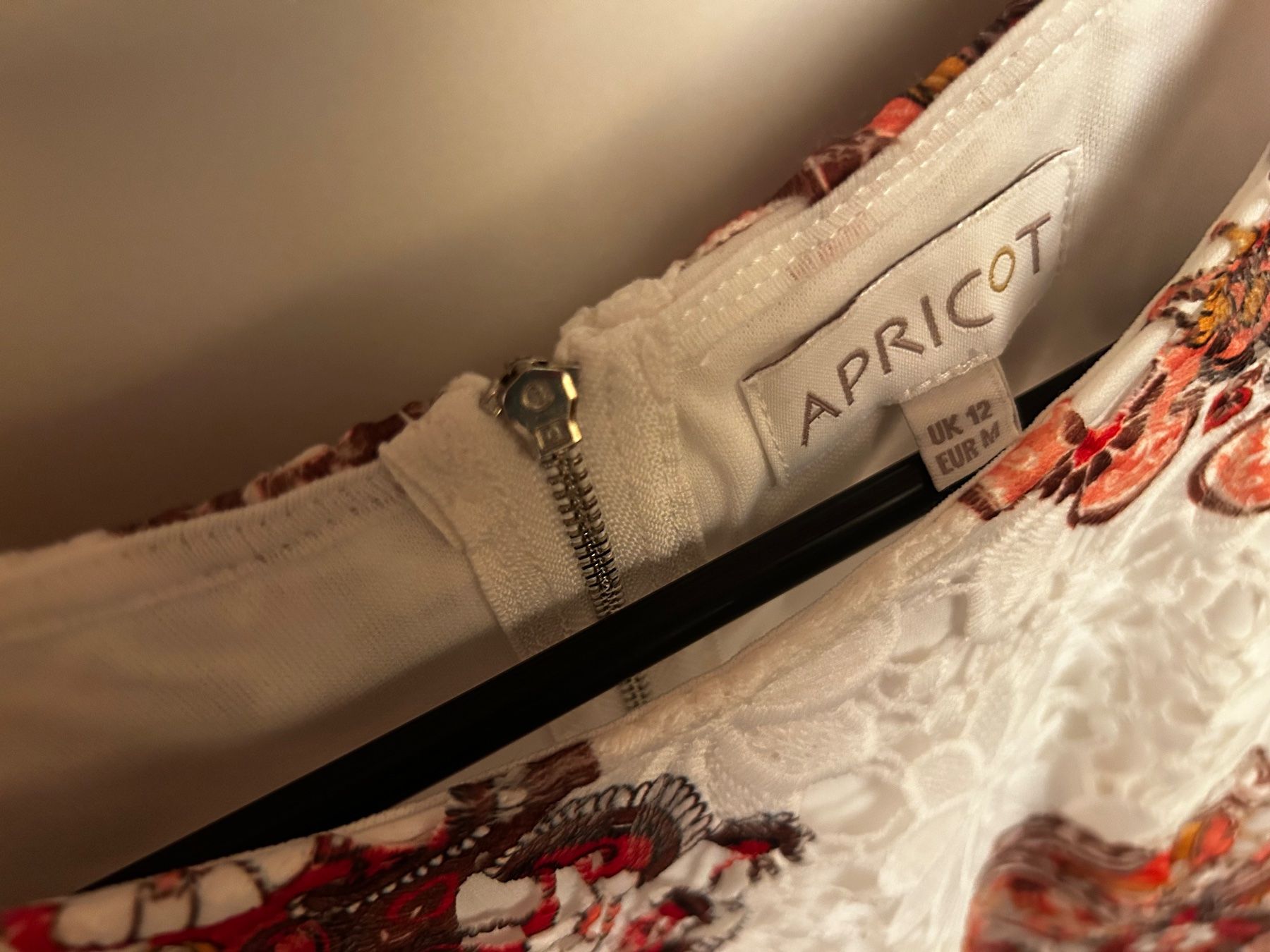Vestiti: Aprikot Sommerkleid gr s/m – Usato da Scherz venduto da Mandarine8 2