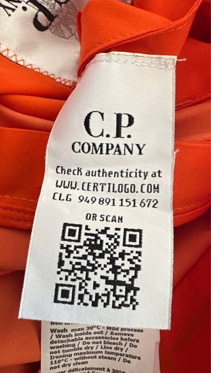 CP Company Giacche: C.P company Jacke – Usato da Pfäffikon ZH venduto da Nataliia. 6