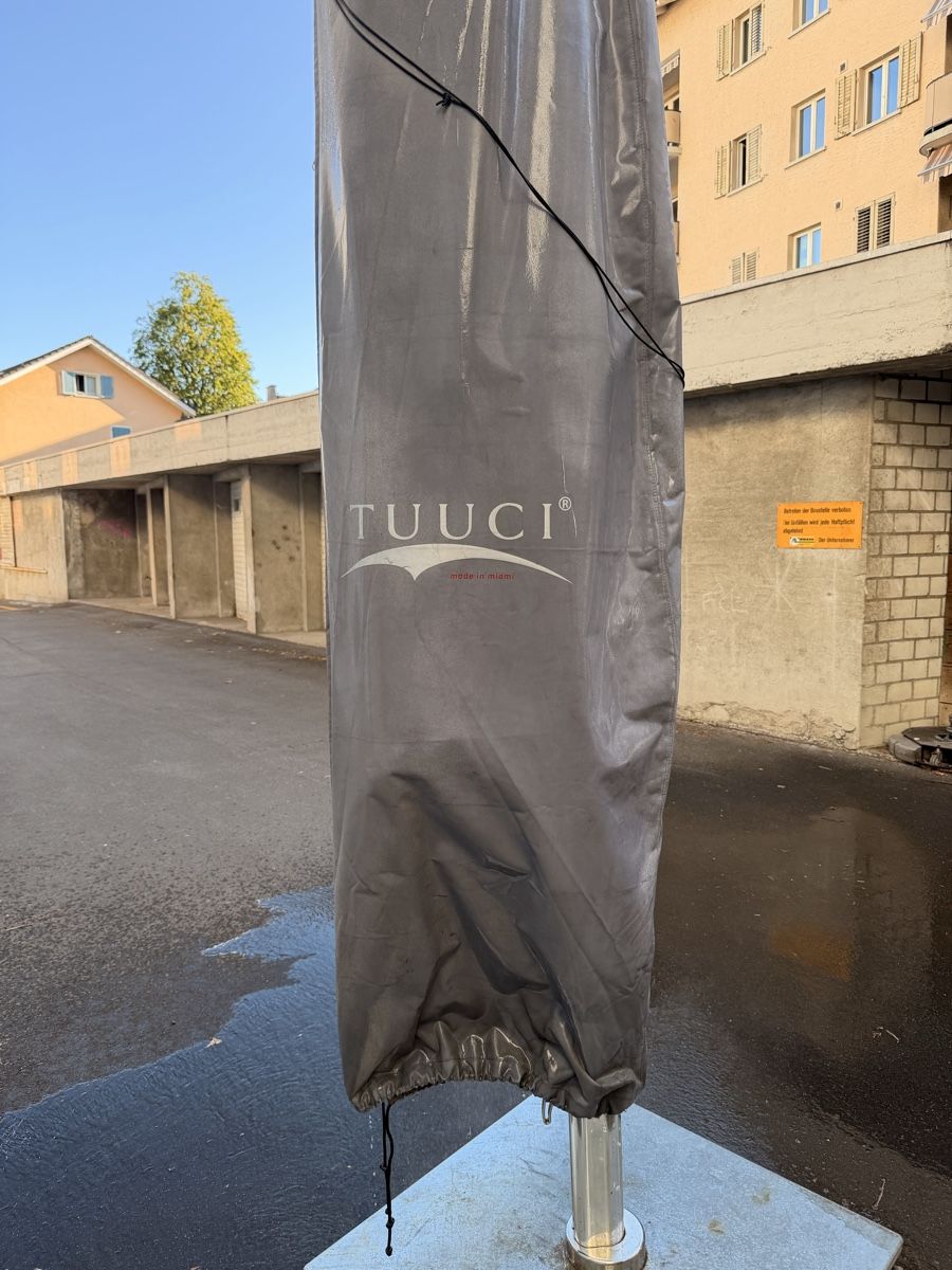 Sonnenschirme: Tucci Schirm 300/300 mit Sockel – Gebraucht aus Luzern von Emelie77 7