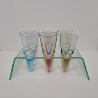 Verre apéritif avec support