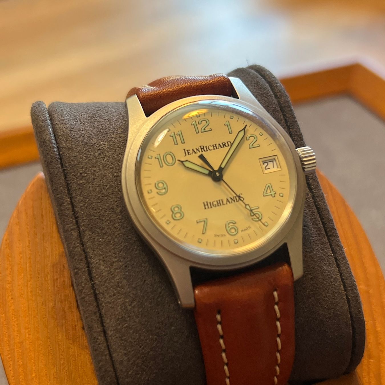JeanRichard Uhren: JeanRichard Highlands Quartz Date 28010 – Gebraucht aus Carouge GE von Watchaser 1
