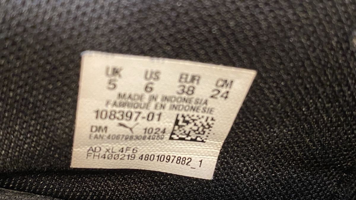 Puma Scarpe per ragazzi: Puma Hallenschuhe Grösse EU 38 – Usato da Bremgarten AG venduto da calimero6 4