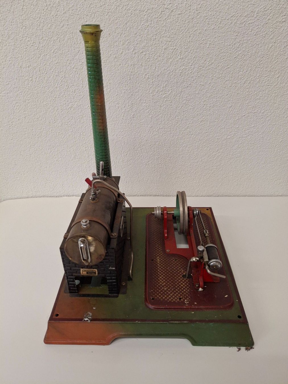 Märklin Kit di modellismo & Modellini statici: Alte Märklin Dampfmaschine Antik – Usato da Reichenburg venduto da AK_78 1