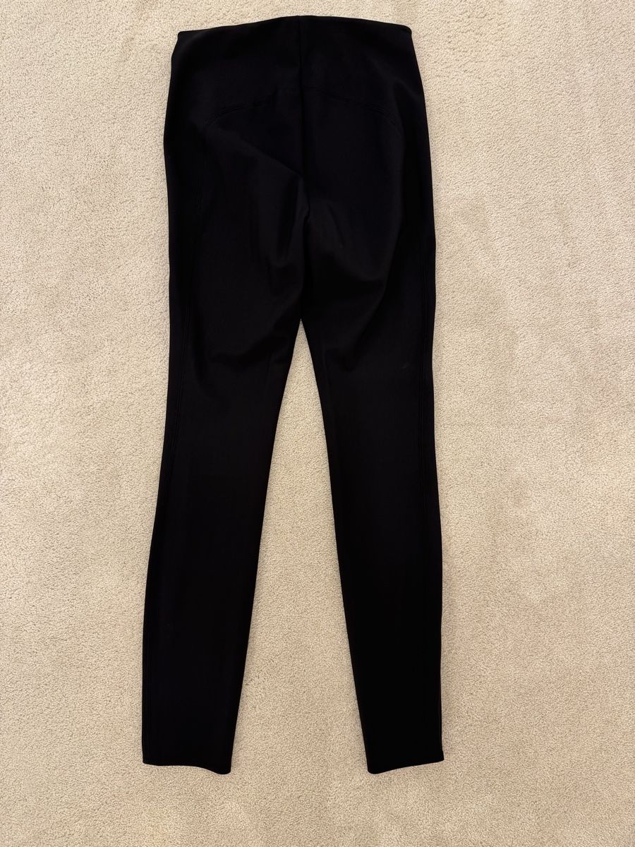 Leggings: Theory leggings – Usato da Paradiso venduto da apf_mh9c 4