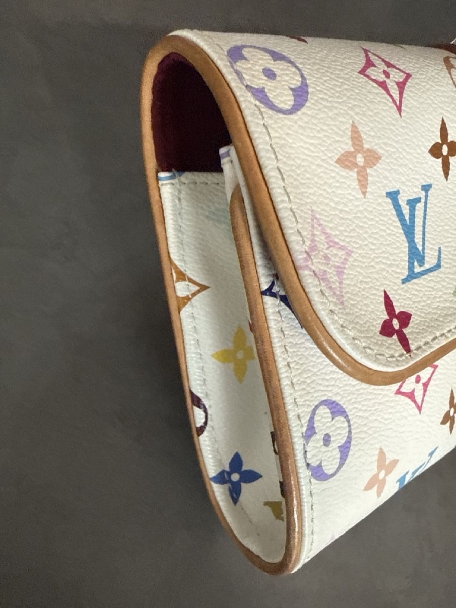 Louis Vuitton Borse da donna: Louis Vuitton Clutch Multicolore Monogram Studded White – Usato da Lugano venduto da og4_h9b8 3