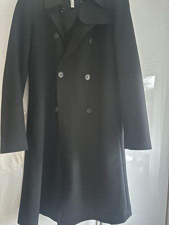 Schwarze elegante leichter Mantel 36 strenesse
