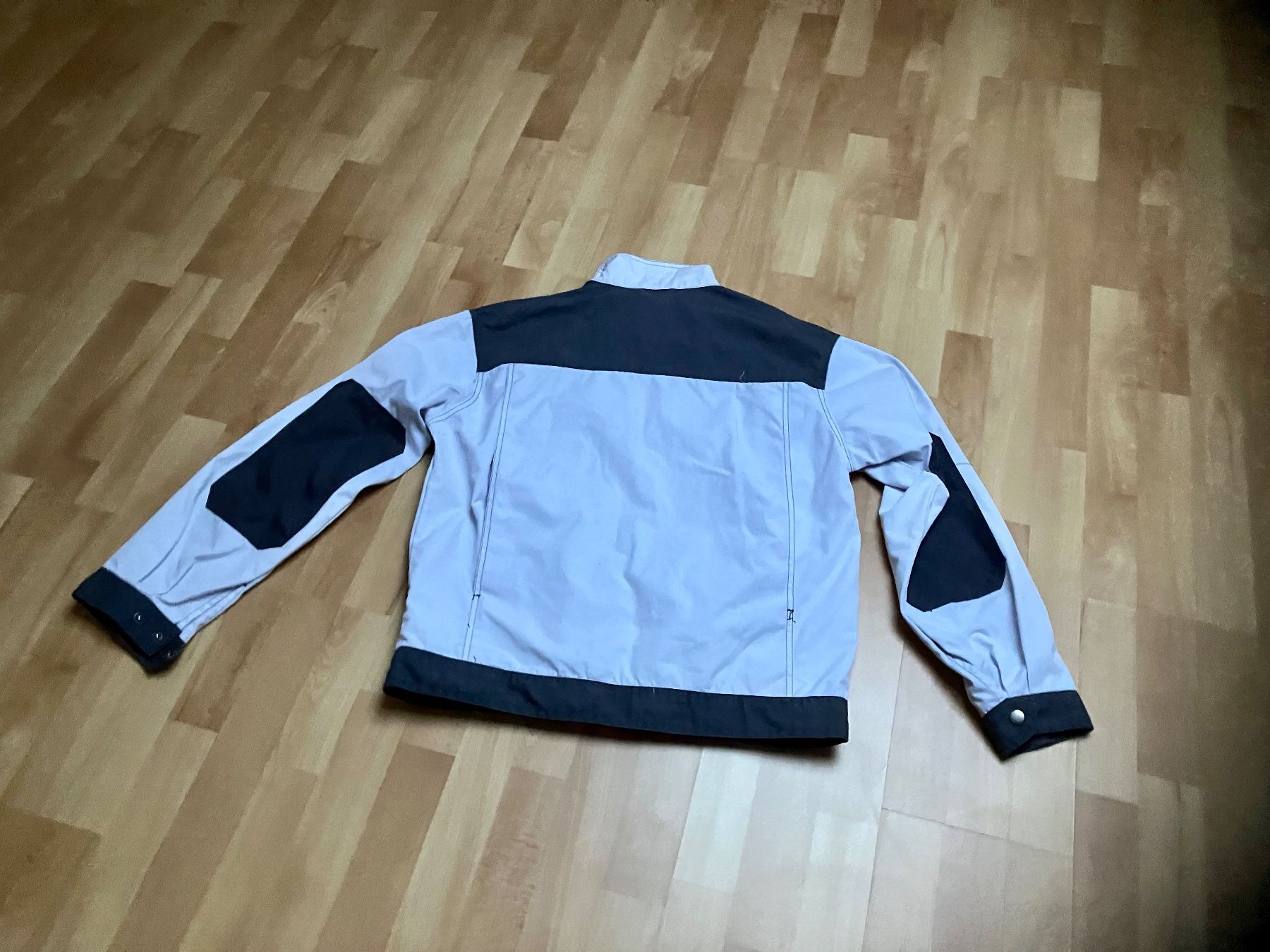 Completi: Arbeitskleidung Jacke und Hose – Usato da Bettwiesen venduto da Zustand57 7