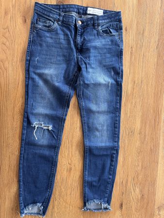 Jeans femme esprit skinny 29 genou troué 