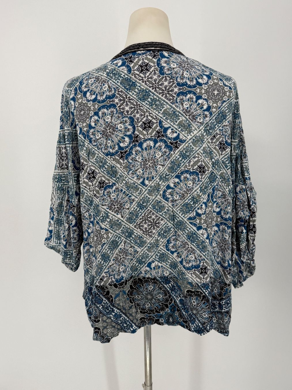 Kimono: Kimono Gr. S/M von Cecil – Usato da Auenstein venduto da moin. 2