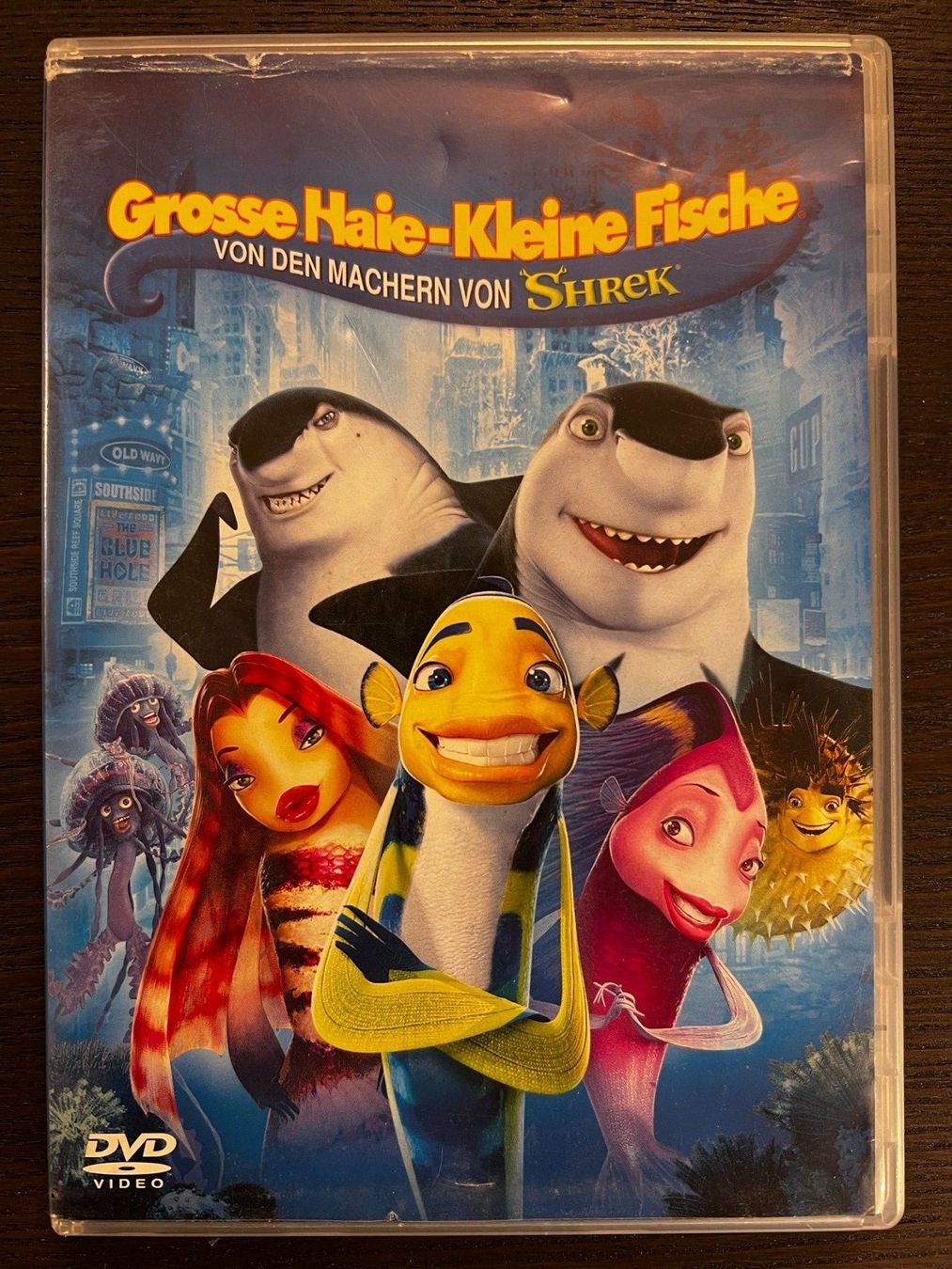 Alle DVDs: Grosse Haie - Kleine Fische – Gebraucht aus Zürich von FilmFreunde