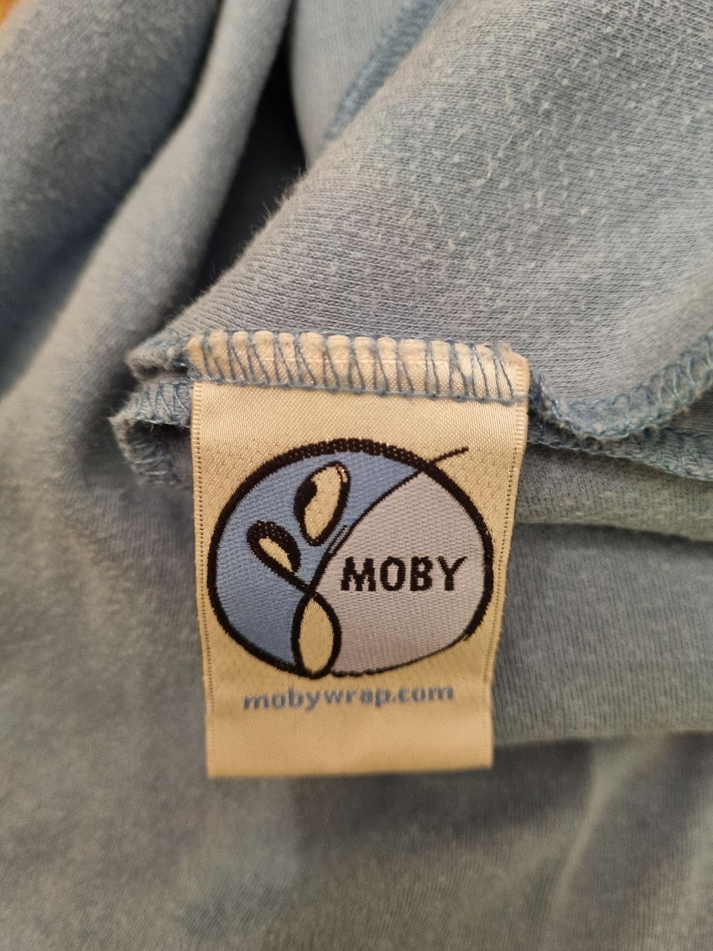Moby Wrap Bauch- & Rückentragen: Moby Tragetuch, hellblau – Gebraucht aus Pfeffingen von eic_jrw8