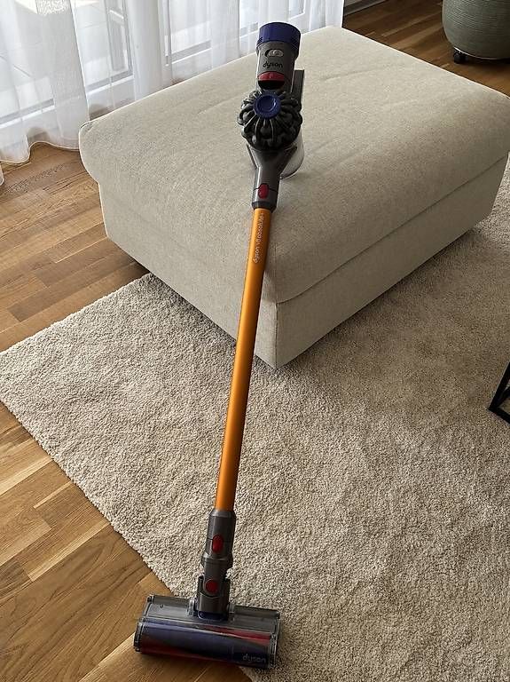 Dyson Staubsauger & Zubehör: Dyson v8 absolute+ – Gebraucht aus Düdingen von ron_q28l 1