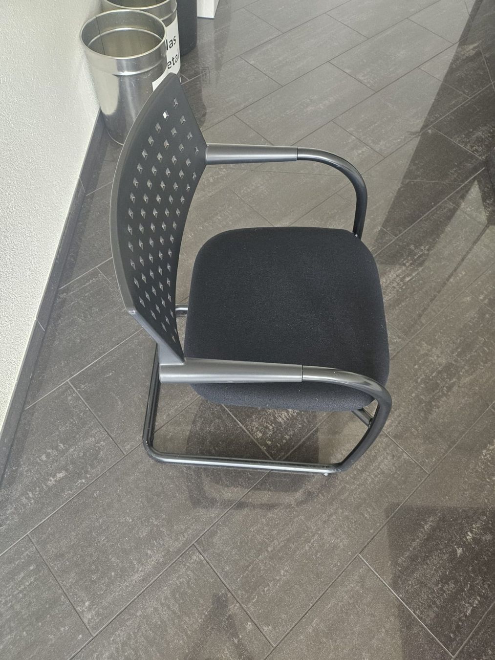 Stühle: Office Stuhl Schwarz – Gebraucht aus Zürich von M-CityB 2
