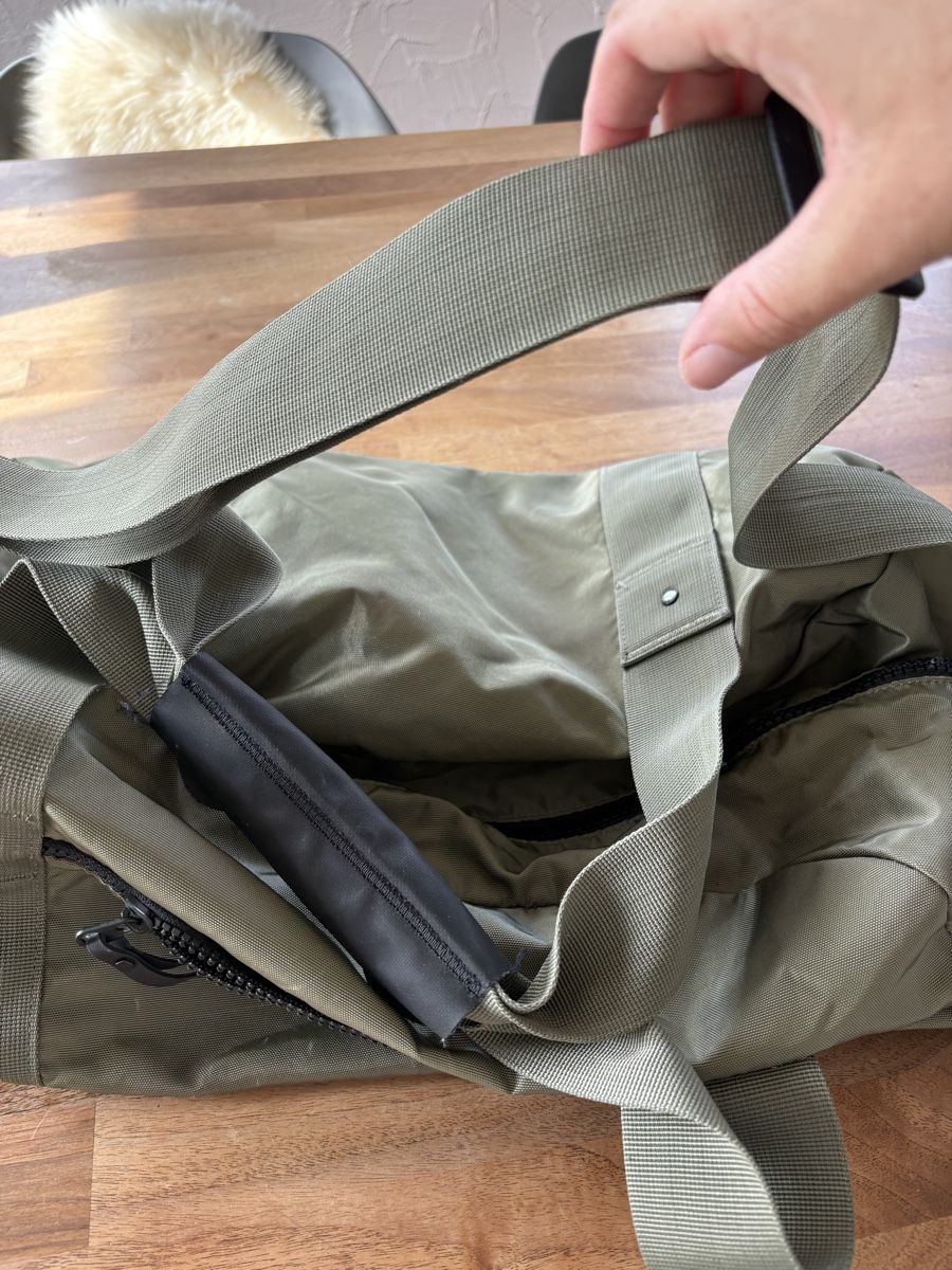 Peak Performance Taschen: Peak Performance Detou Sporttasche – Gebraucht aus Hersiwil von lambretta86 7