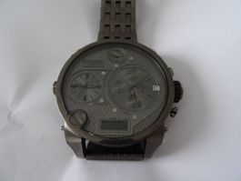 Diesel Herren Uhr, Guter Zustand