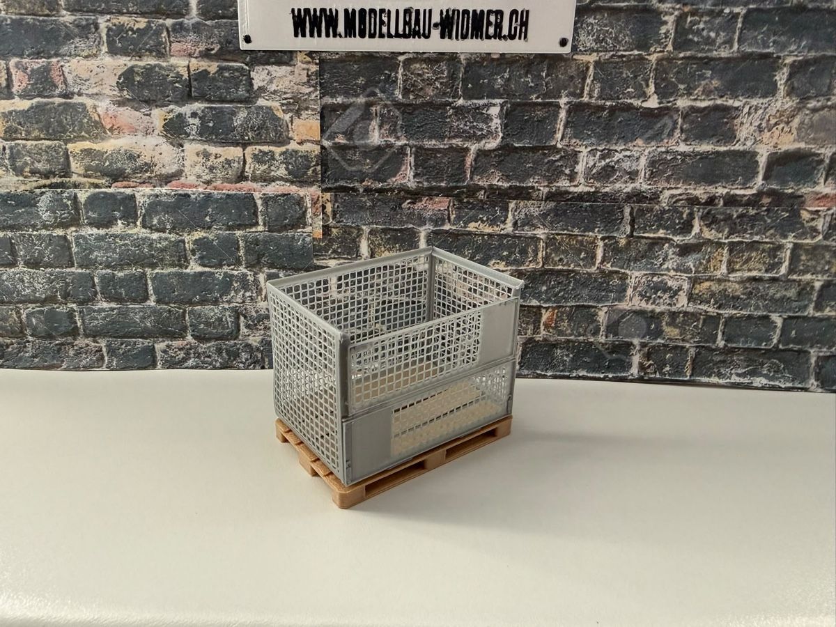 Modelleisenbahnen: Palette mit Gitterbox 1:22,5 – Neu und originalverpackt aus Altdorf UR von modellbau-widmer 1