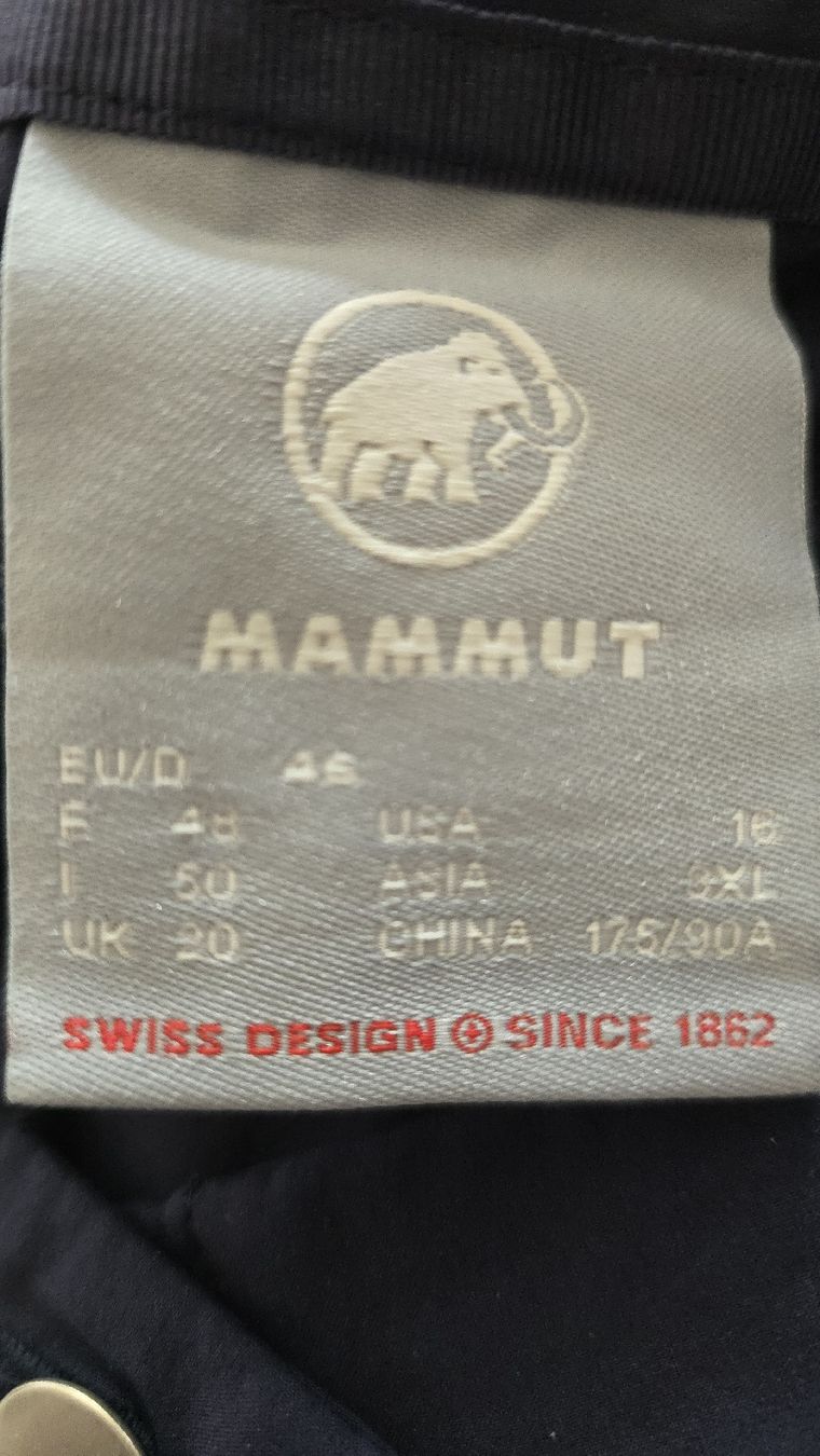 Mammut Pantaloni: Mammut Wanderhose, Zip Off, Gr. 46 – Usato da Düdingen venduto da Kab2 2