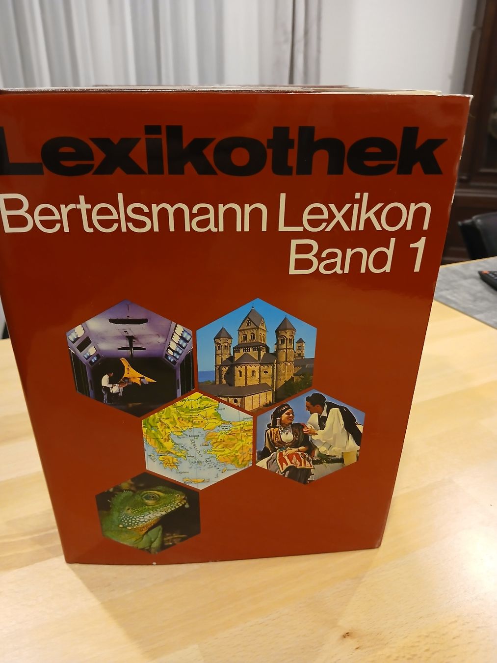 Bücher: Bertelsmann Lexikothek,  Top Zustand – Neu (gemäss Beschreibung) aus Langenthal von Egro50 1