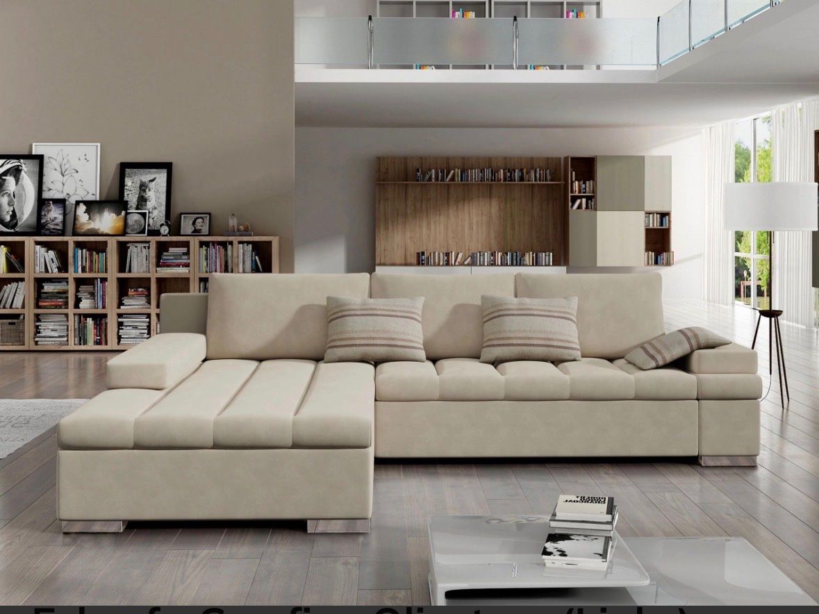 Divani: Wohnlandschaft / Ecksofa in Beige / Samtweiss – Usato da Wohlenschwil venduto da koe_fhd9 1