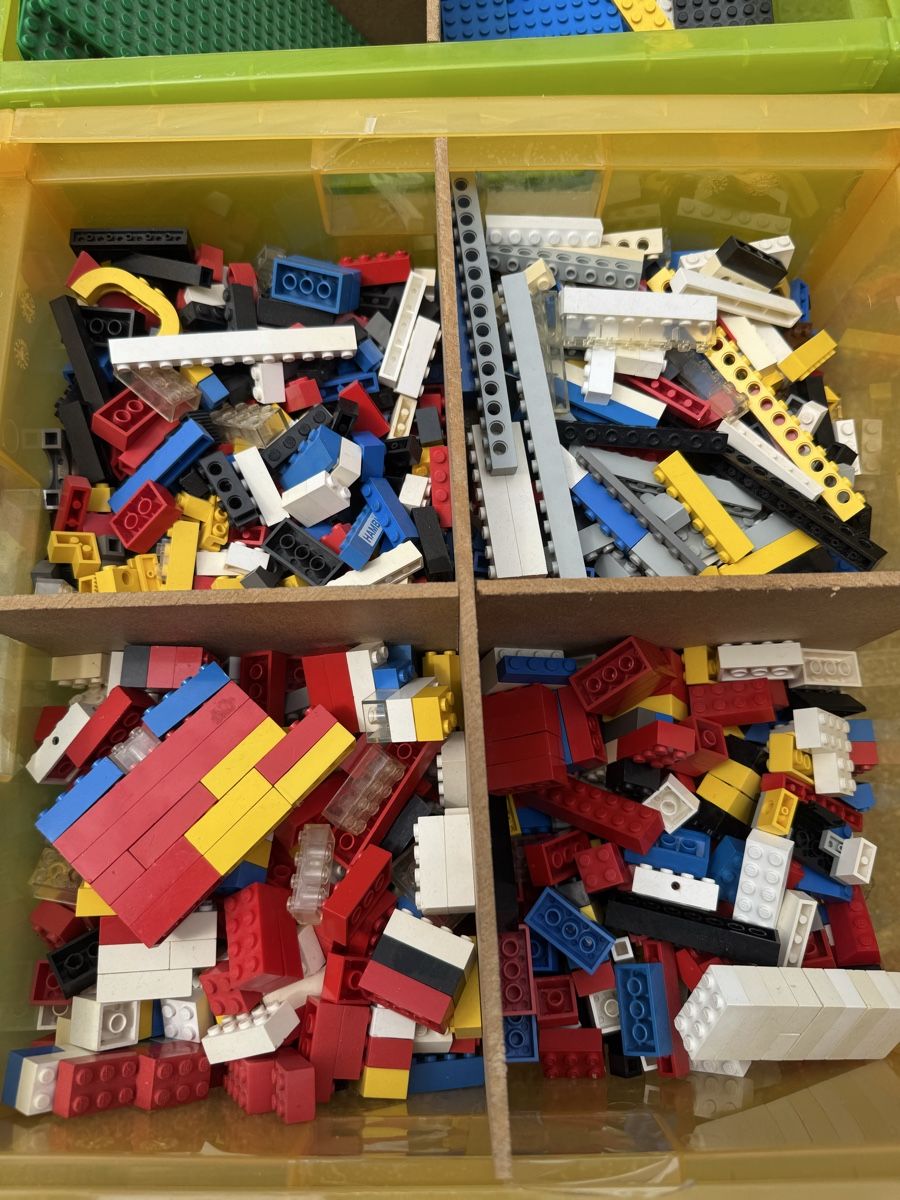 Lego Baukästen: Lego, bunt gemischt, ca. 35 kg – Gebraucht aus Schaffhausen von 1963CD 6