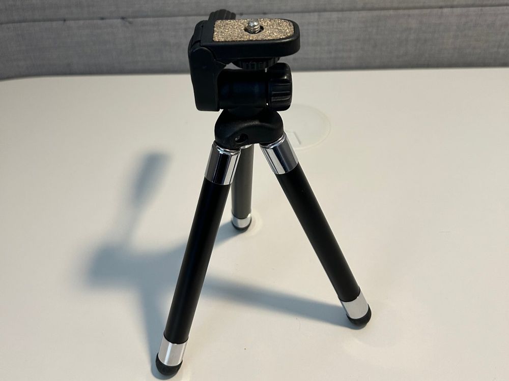 Hama Treppiedi & Teste: Fotokamera Stativ hama – Usato da Oberhasli venduto da Eppe0 1