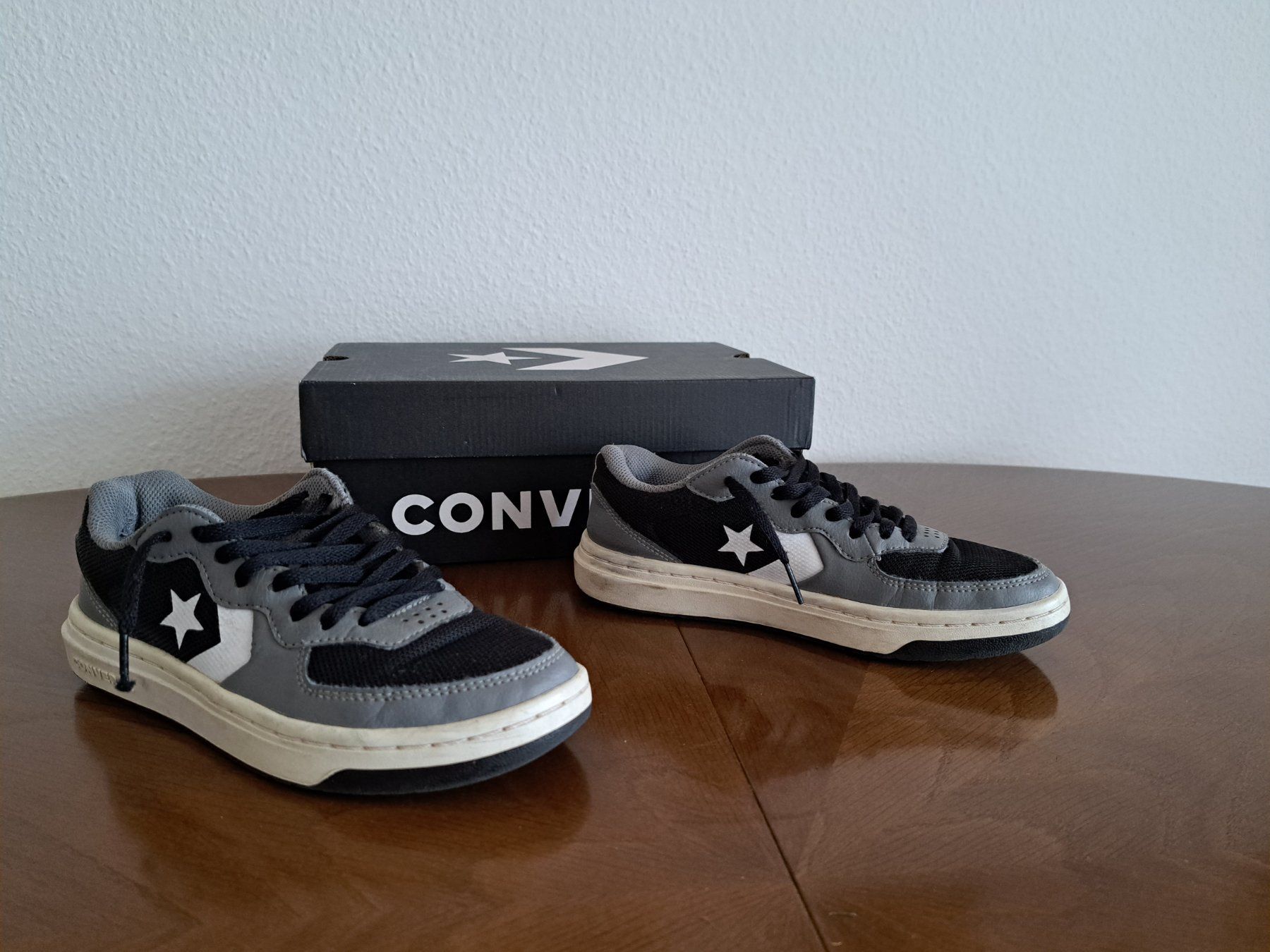 Converse Scarpe per ragazzi: Converse Sneaker Gr 35 – Usato da Effretikon venduto da gonzzi 2