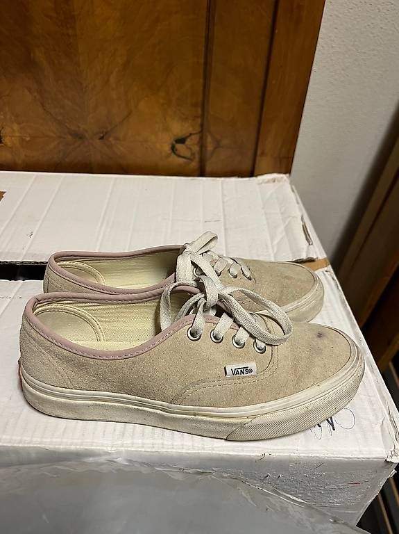 Chaussures hommes: Vans Authentic Suede, Beige - Gr. 36 – D'occasion à Winterthur par jeskima 2