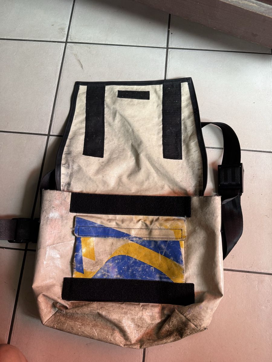 Freitag Taschen:  FREITAG F14 DEXTER – Gebraucht aus Biel/Bienne von den_6lsr 1