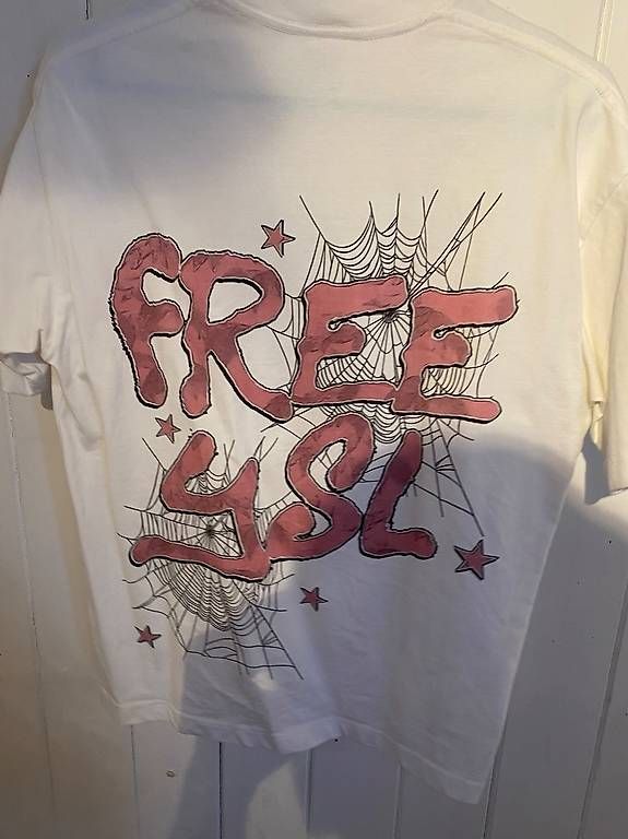T-shirt: Young Thug Tshirt – Usato da Safnern venduto da Avalona_07 1