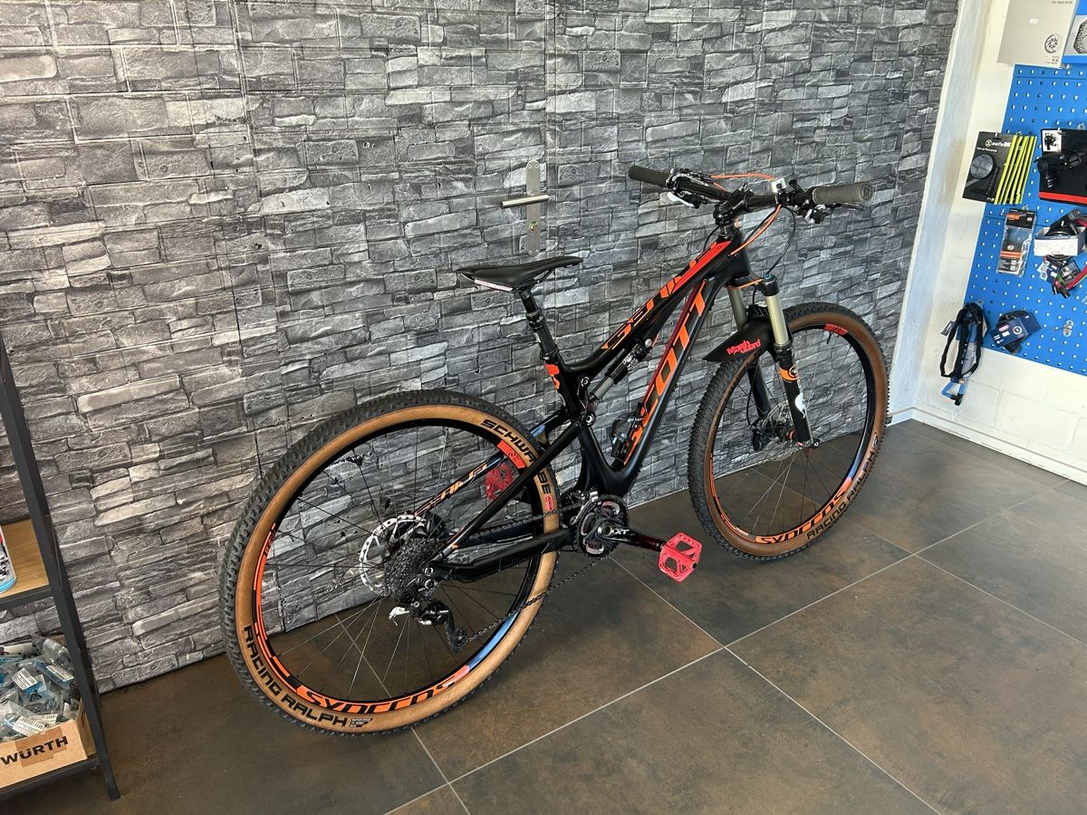 Scott Vélos: Scott Genius 910 MTB Carbon – D'occasion à Root par Sajo_04 2