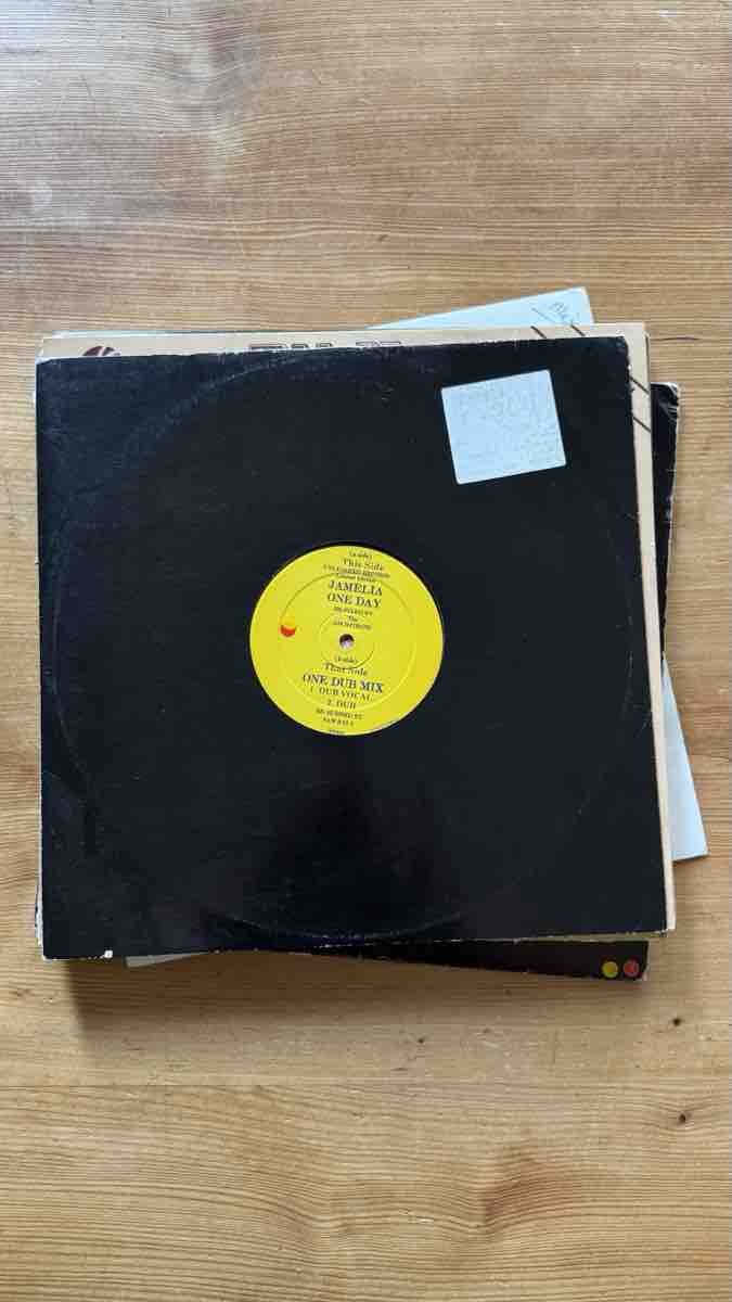 Dischi in vinile: Jamelia One Day Schallplatte gebraucht – Usato da Solothurn venduto da G-M-H