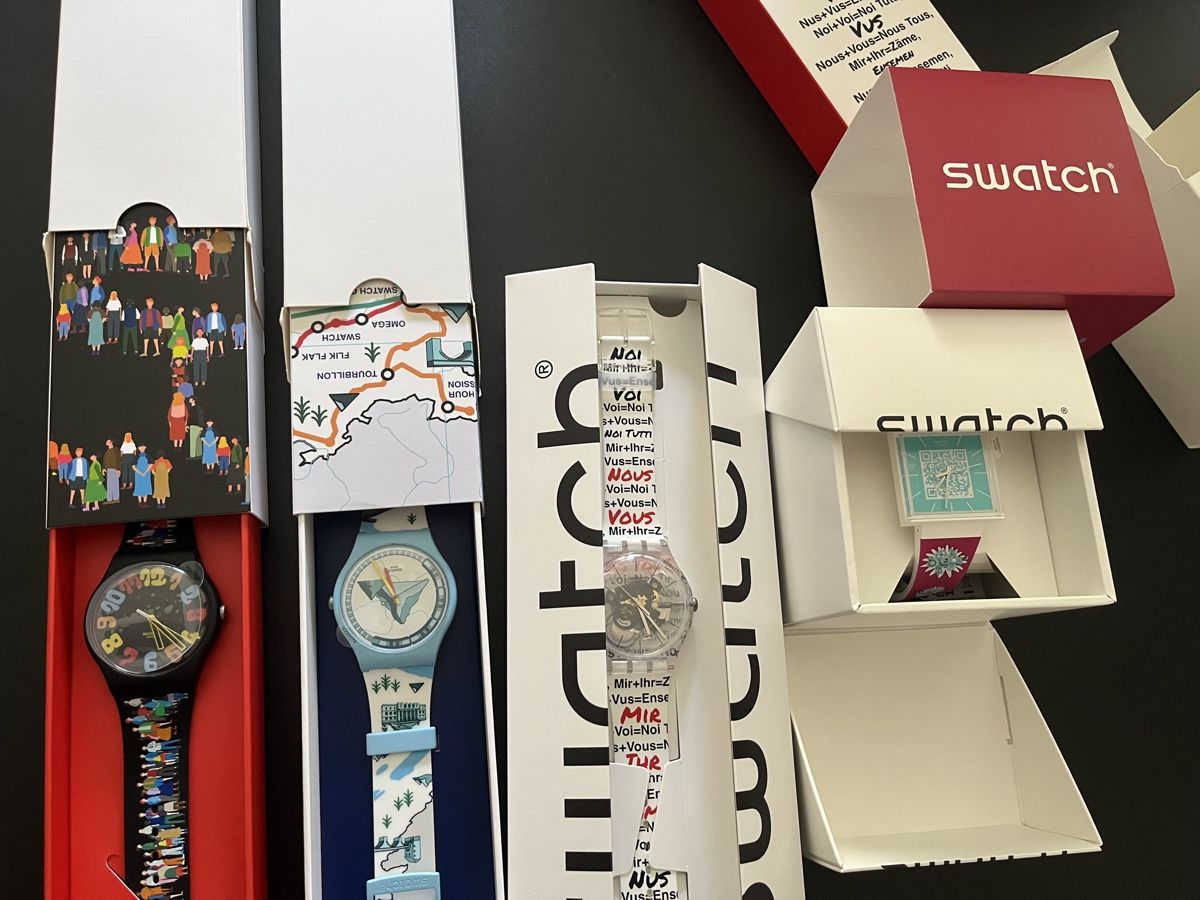Swatch Montres: Swatch Uhren Set 4 Stk. NEU mit Boxen – Neuf avec emballage d'origine à Bern par Super-Trouper