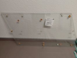 Vitres trempées 4mm deux pièces (forme de parallélogramme)