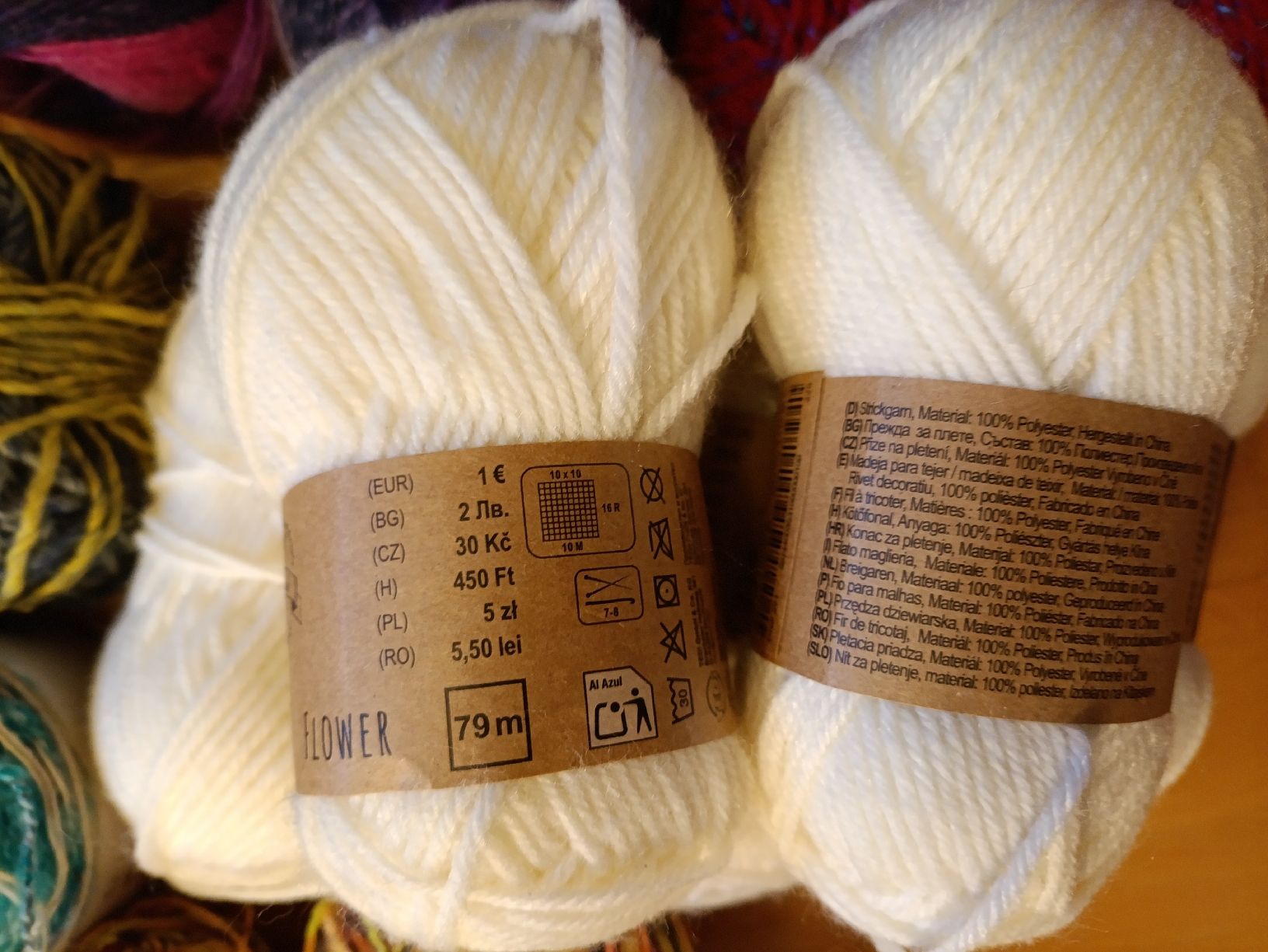 Lana: großes Wollpaket 2,7 kg – Nuovo (secondo la descrizione) da Marbach SG venduto da BL19 5