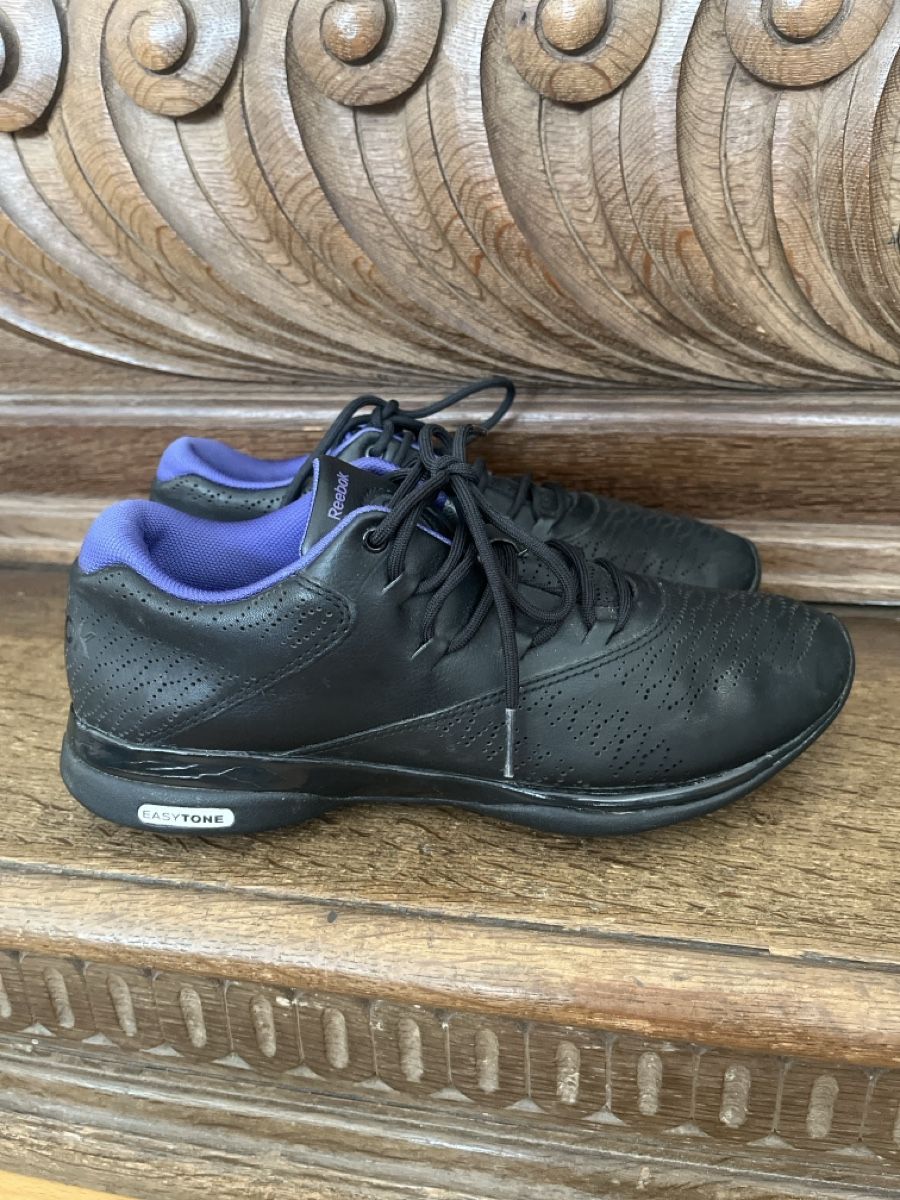Reebok Scarpe da donna: Reebok Easy Tone Sneakers Gr 39 – Usato da Uetikon am See venduto da erz13 2