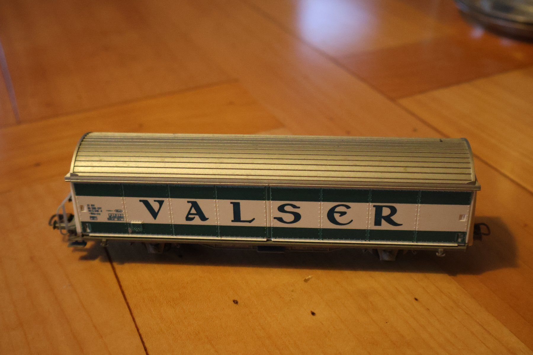 Roco Modellini di ferrovie: Roco Valser Güterwagen – Usato da La Tour-de-Peilz venduto da valoute 1