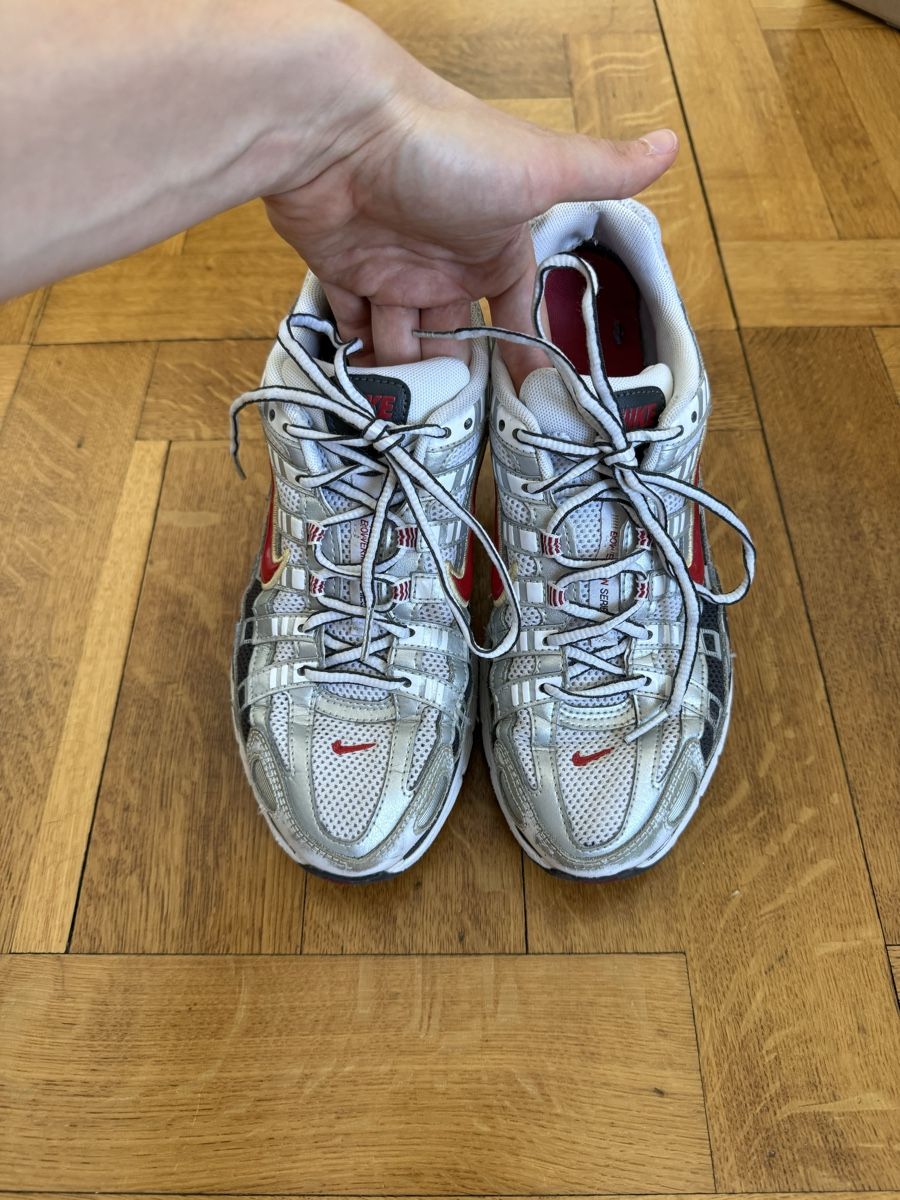 Nike Scarpe da donna: Nike P-6000 in gebrauchtem Zustand – Usato da Basel venduto da Bianca.wa 1