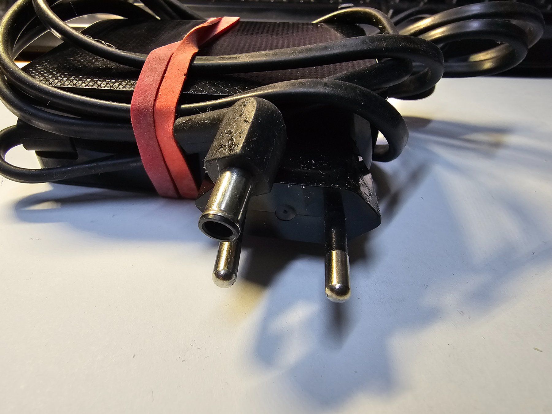 Samsung Unità & Adattatore: Samsung Netzteil BN44-00887D 19.0V – Usato da Zweidlen venduto da dawkus 2