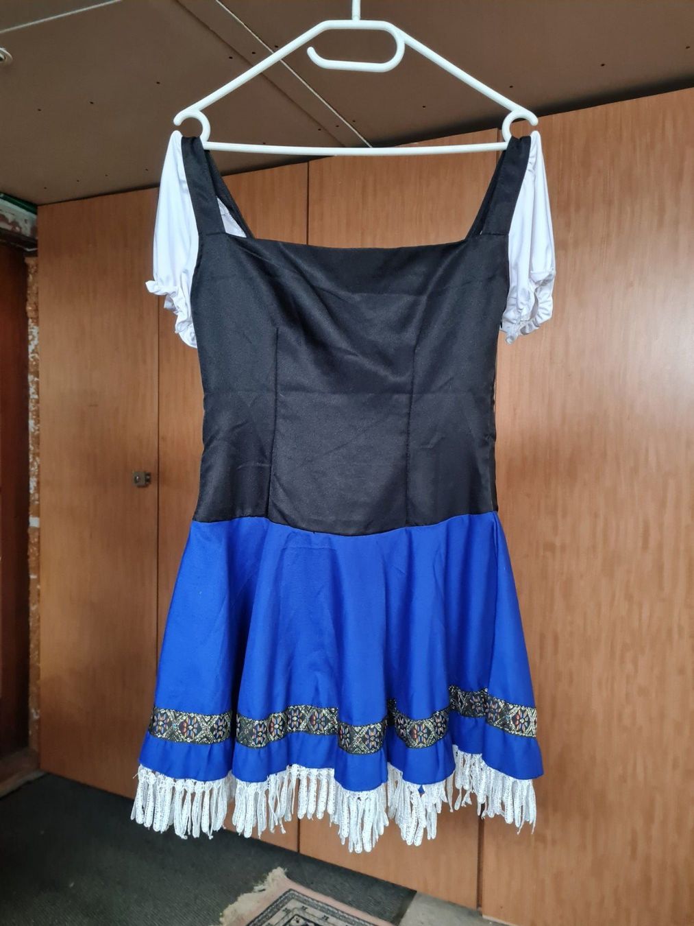 Costumi: Dirndl imitation , Grösse S-M – Usato da Coeuve venduto da Nelly2 1
