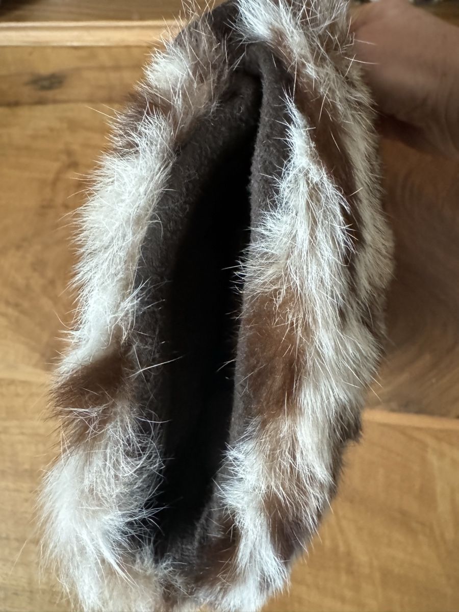 Borse da donna: Winter Accessoire: Muff aus echtem Leopardfell, Vintage! – Usato da Lanzenhäusern venduto da Galaa 2