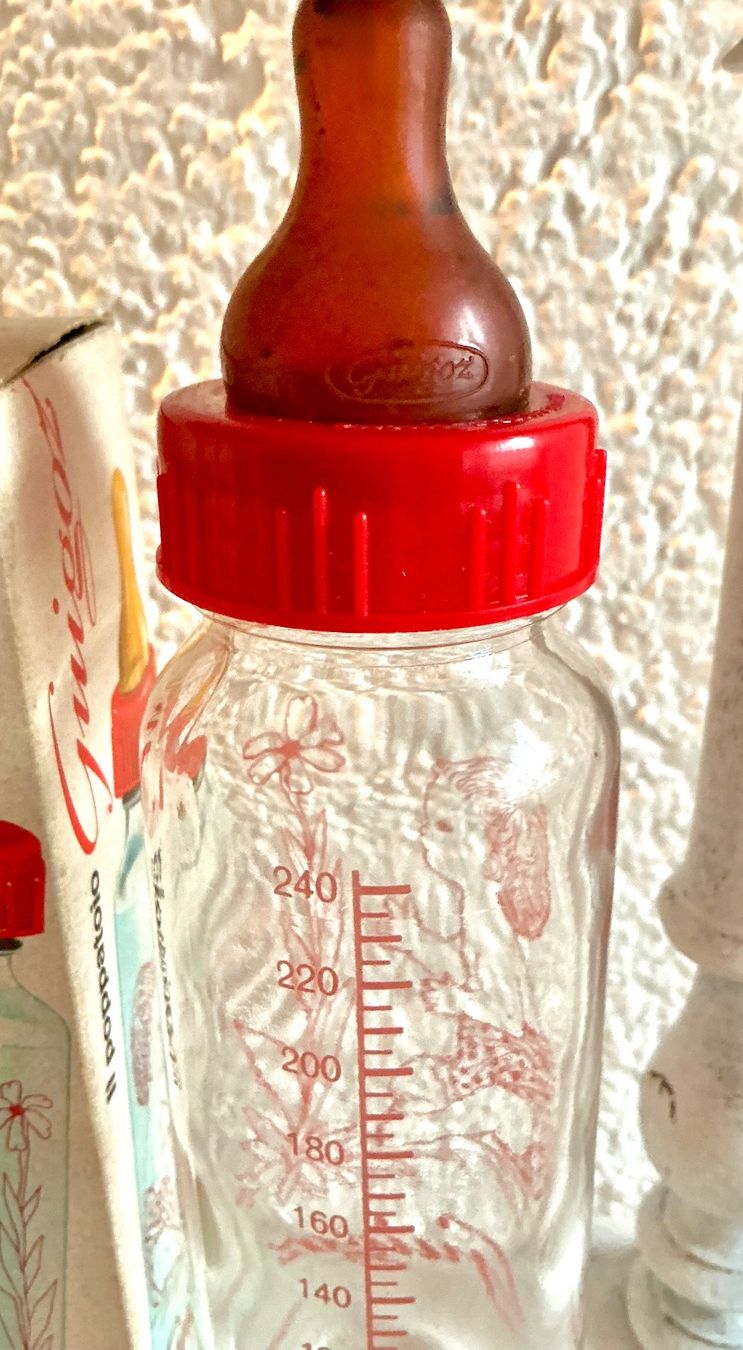 Pasti del neonato: VINTAGE GUIGOZ SCHOPPENFLASCHE – Usato da Zell LU venduto da Silvermemory 2