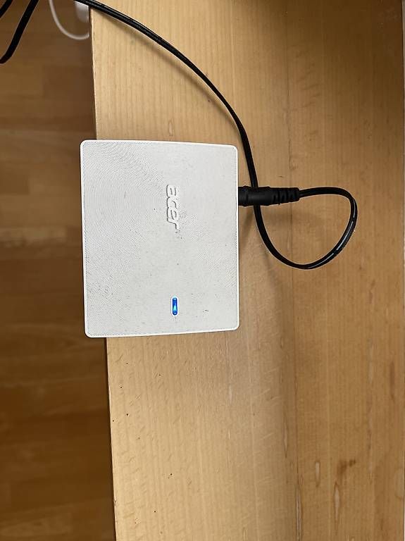 Proiettori: Acer Wireless HD Kit für Projektor – Usato da Obfelden venduto da Tigrouneophyte01 2