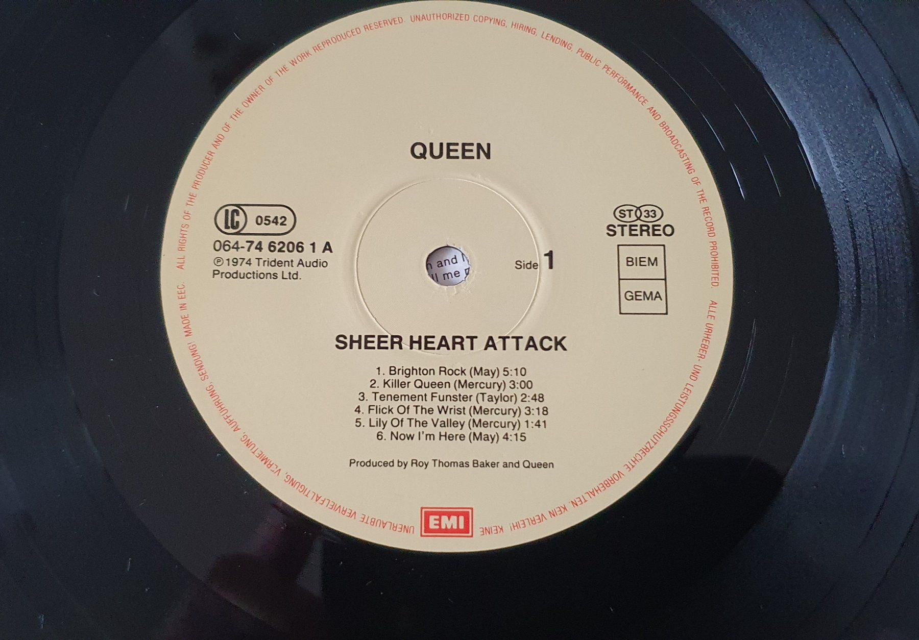 Dischi in vinile: QUEEN, Sheer Heart Attack LP, TOP! – Usato da Kreuzlingen venduto da Cdschlumpf 2