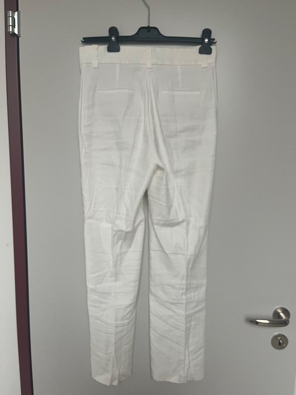 Massimo Dutti Pantaloni: Leinenhose Massimo Dutti, Gr. 38 – Usato da Zürich venduto da MariaKo 1