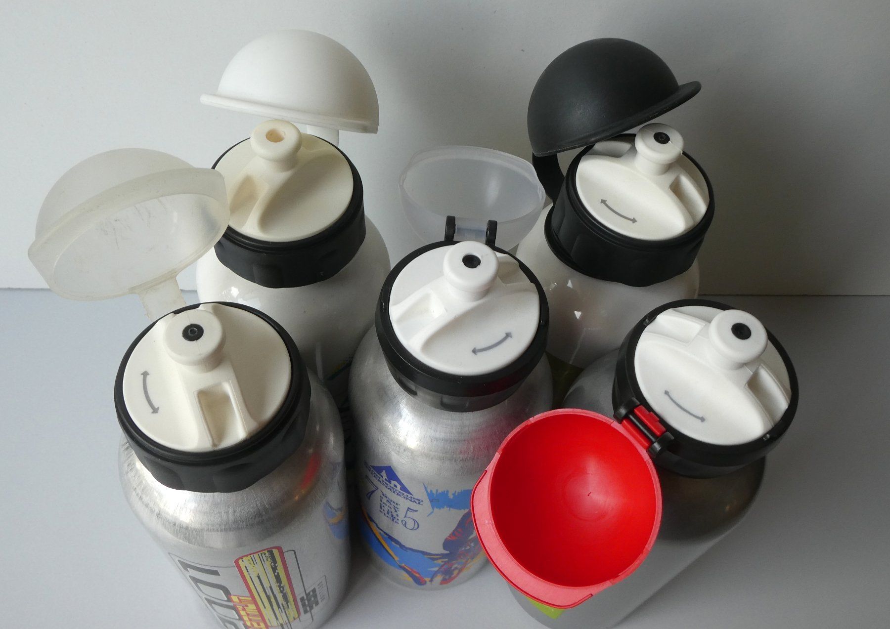 Sigg Borracce & Thermos: 5 SIGG Alu-Trinkflaschen, Bottles, Millenium Inline Cup, – Usato da Frauenfeld venduto da Astra13 3